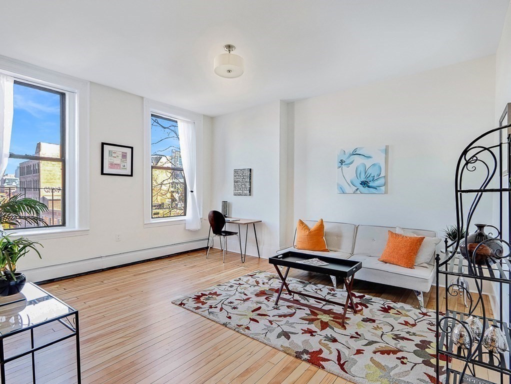 1 bed, 1 bath apartment for rent at 362 Commonwealth Ave Unit 5E, Back Bay — photo 1 of 6