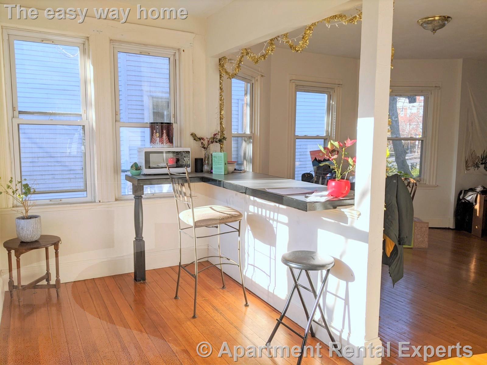 14 Sanborn Ave, Union Square