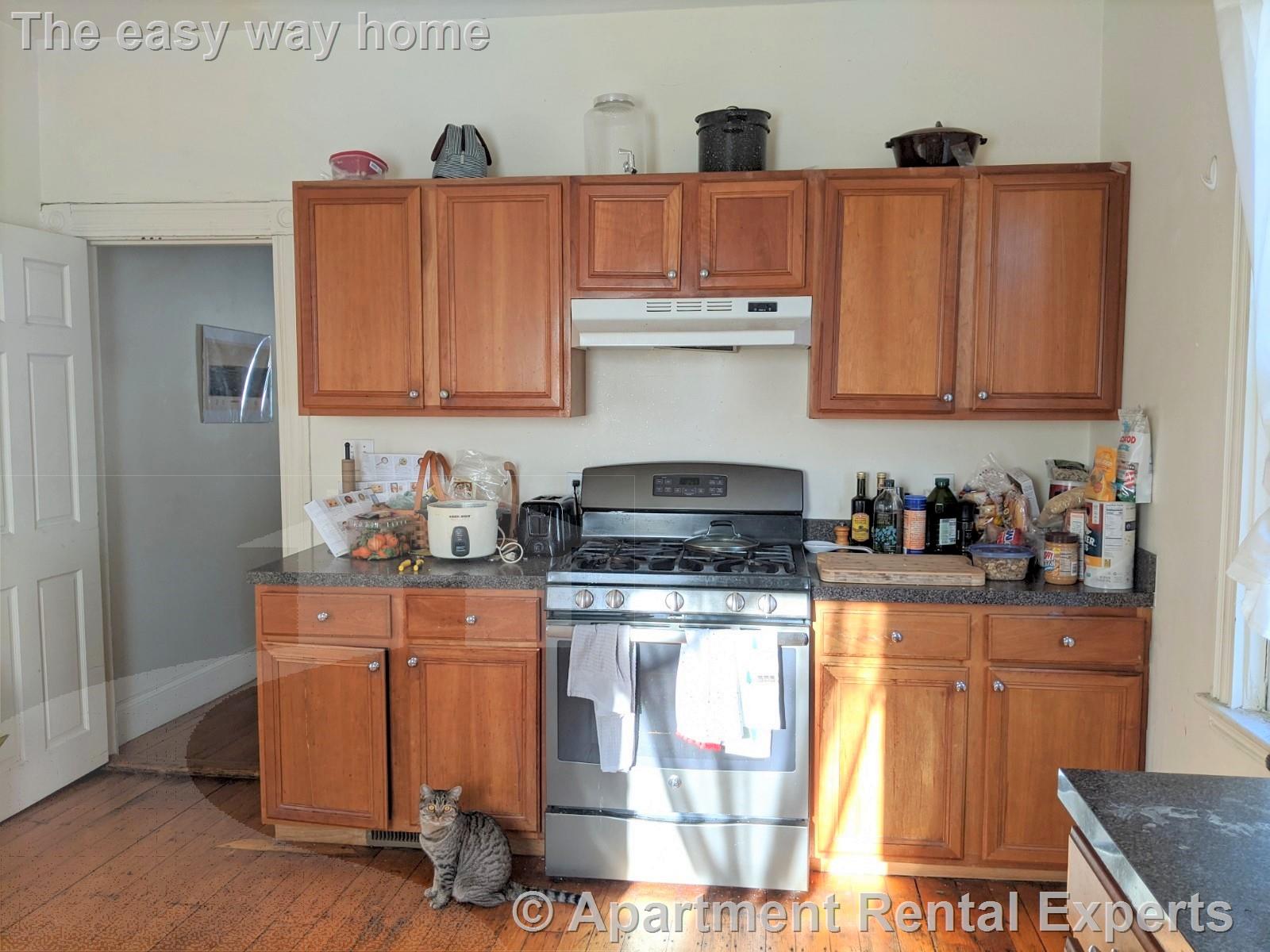 14 Sanborn Ave, Union Square