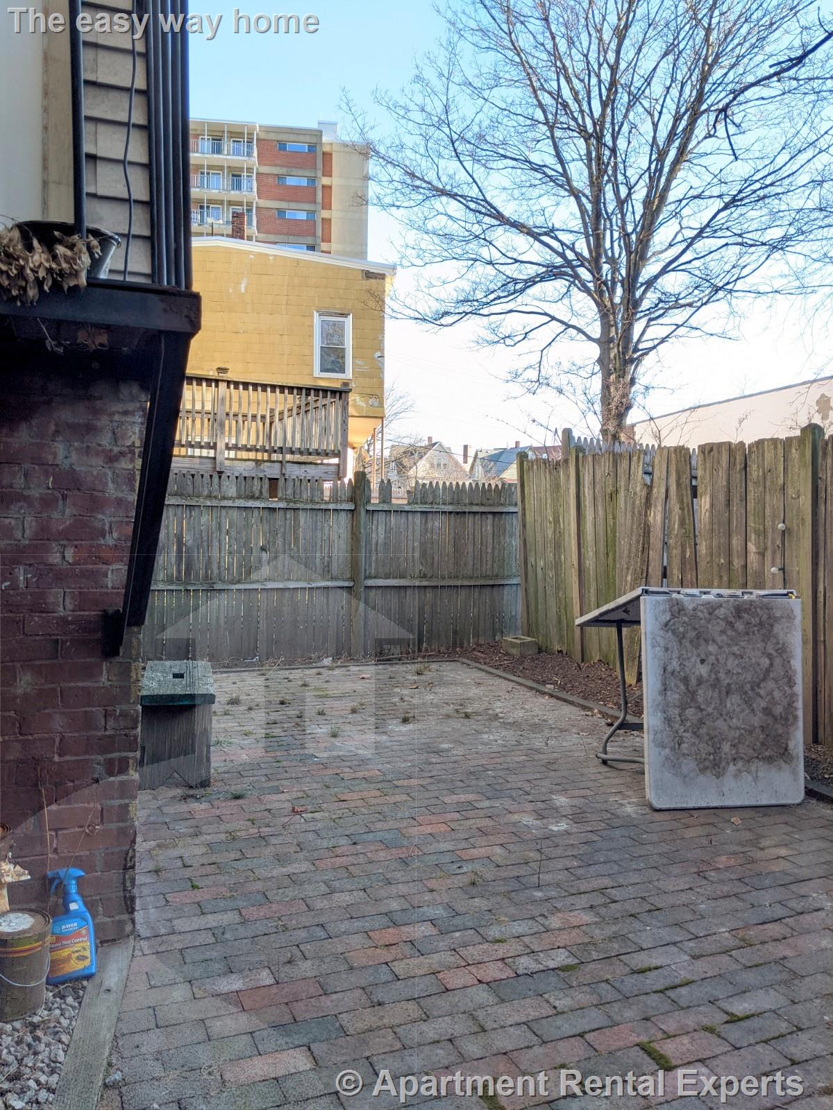 14 Sanborn Ave, Union Square