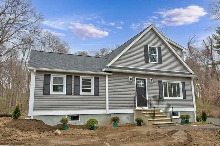 1 Adelman Rd, Wilmington