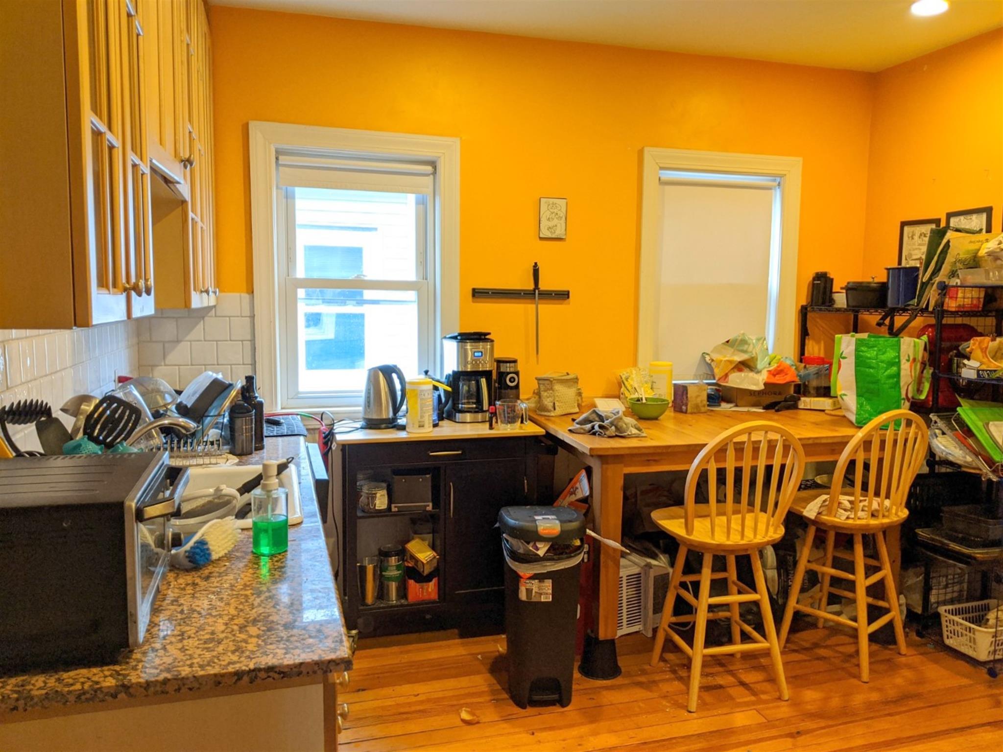 3.5 bed, 2 bath apartment for rent at 44 Newbern Ave Unit 2, Medford — photo 2 of 20