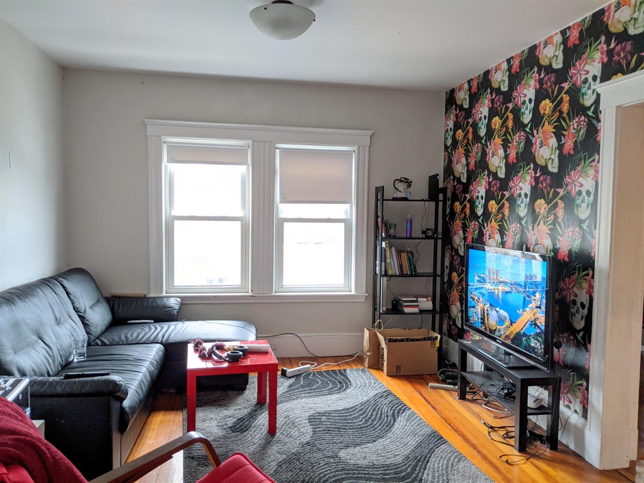 3.5 bed, 2 bath apartment for rent at 44 Newbern Ave Unit 2, Medford — photo 11 of 20