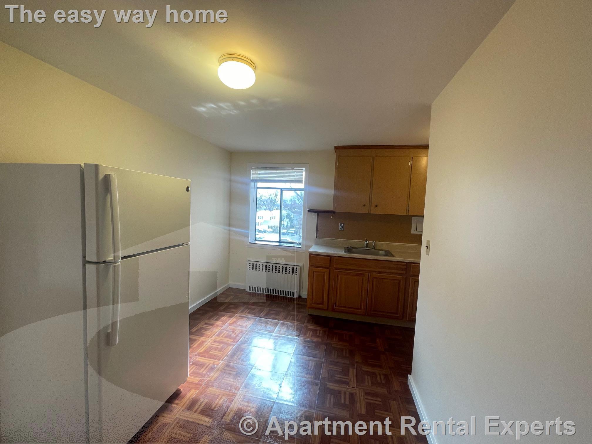 276 Massachusetts Ave, East Arlington