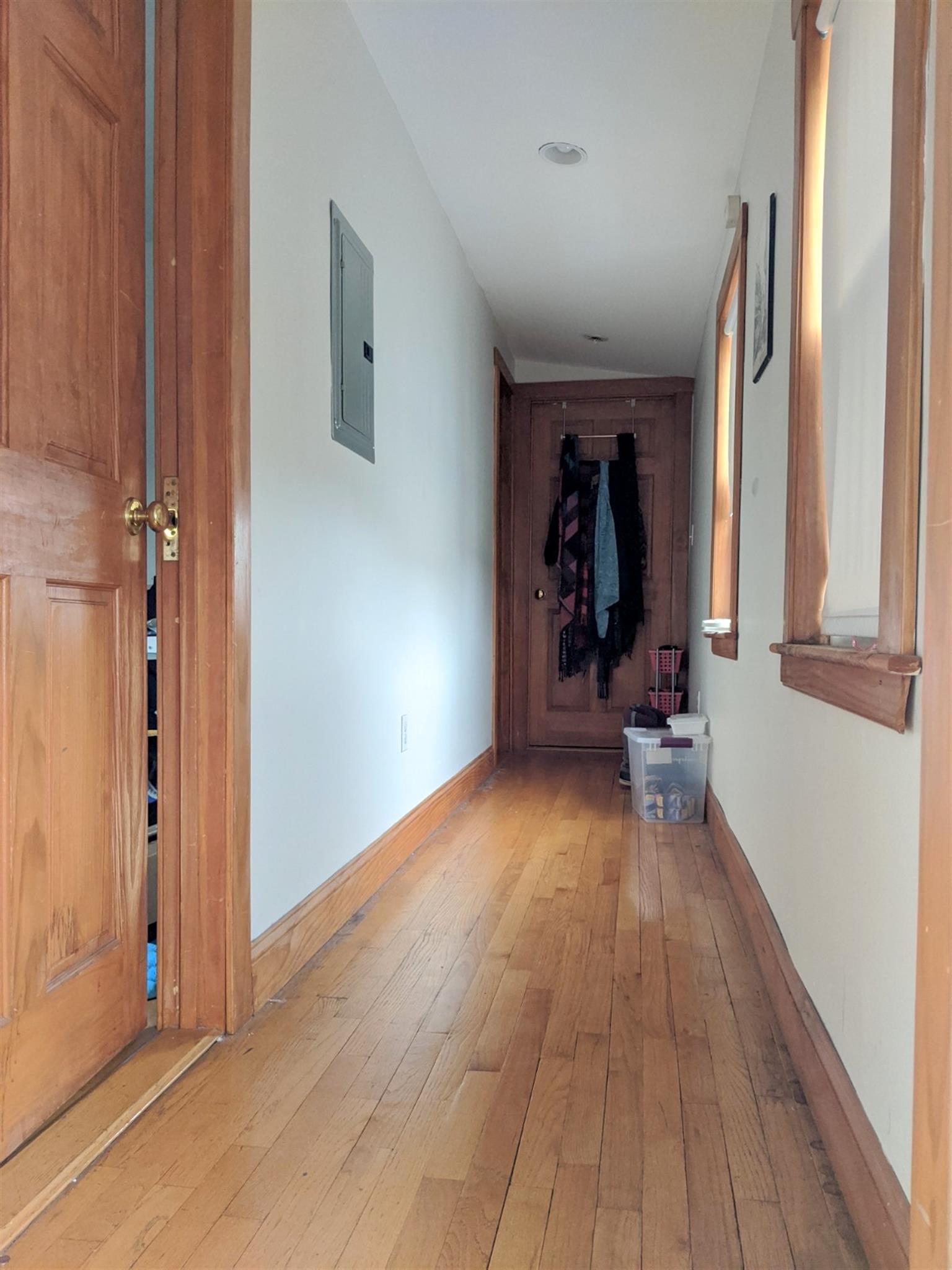 3.5 bed, 2 bath apartment for rent at 44 Newbern Ave Unit 2, Medford — photo 15 of 20