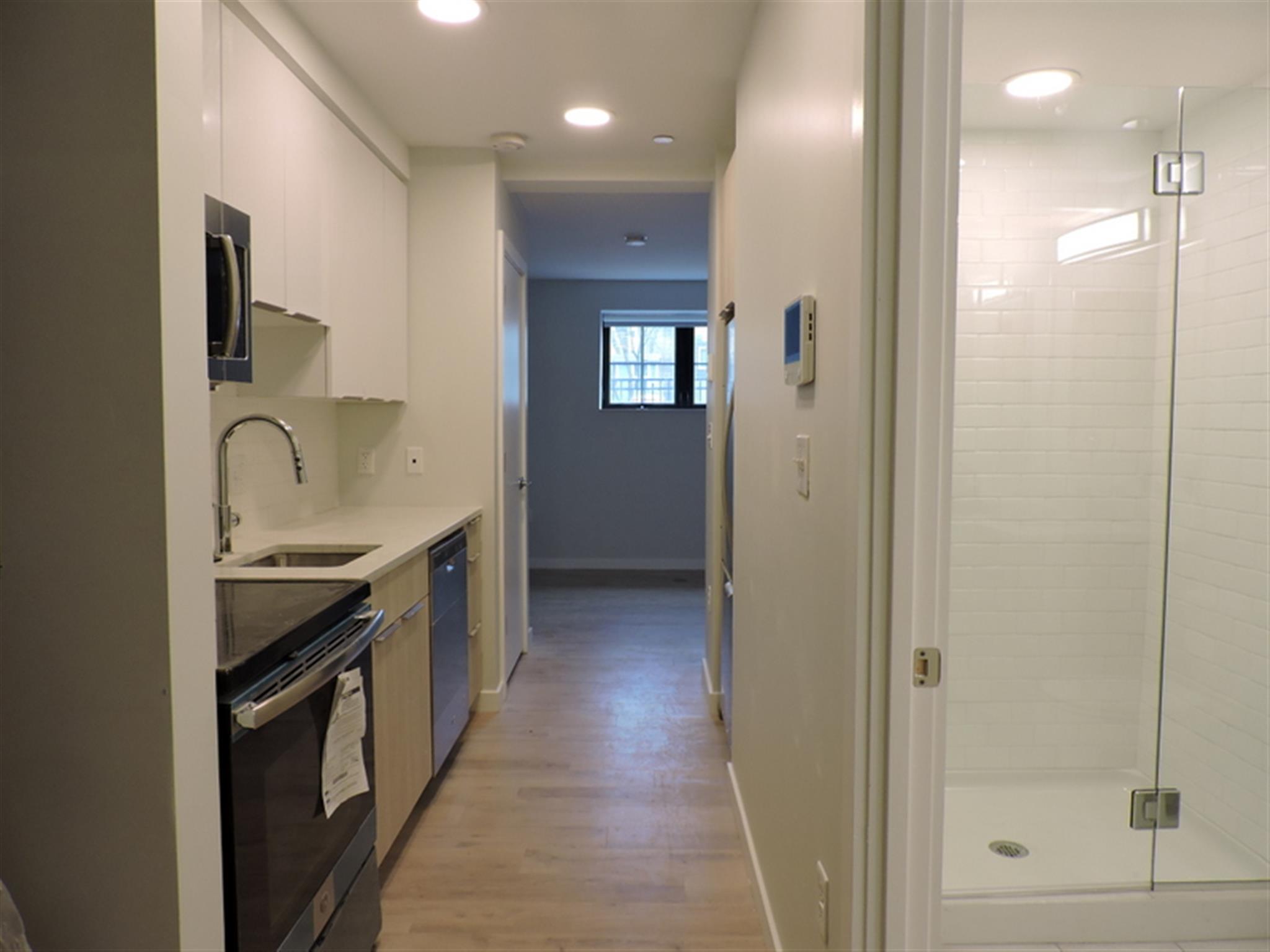 Studio bed, 1 bath apartment for rent at 10 Soden St Unit 4, Central Square