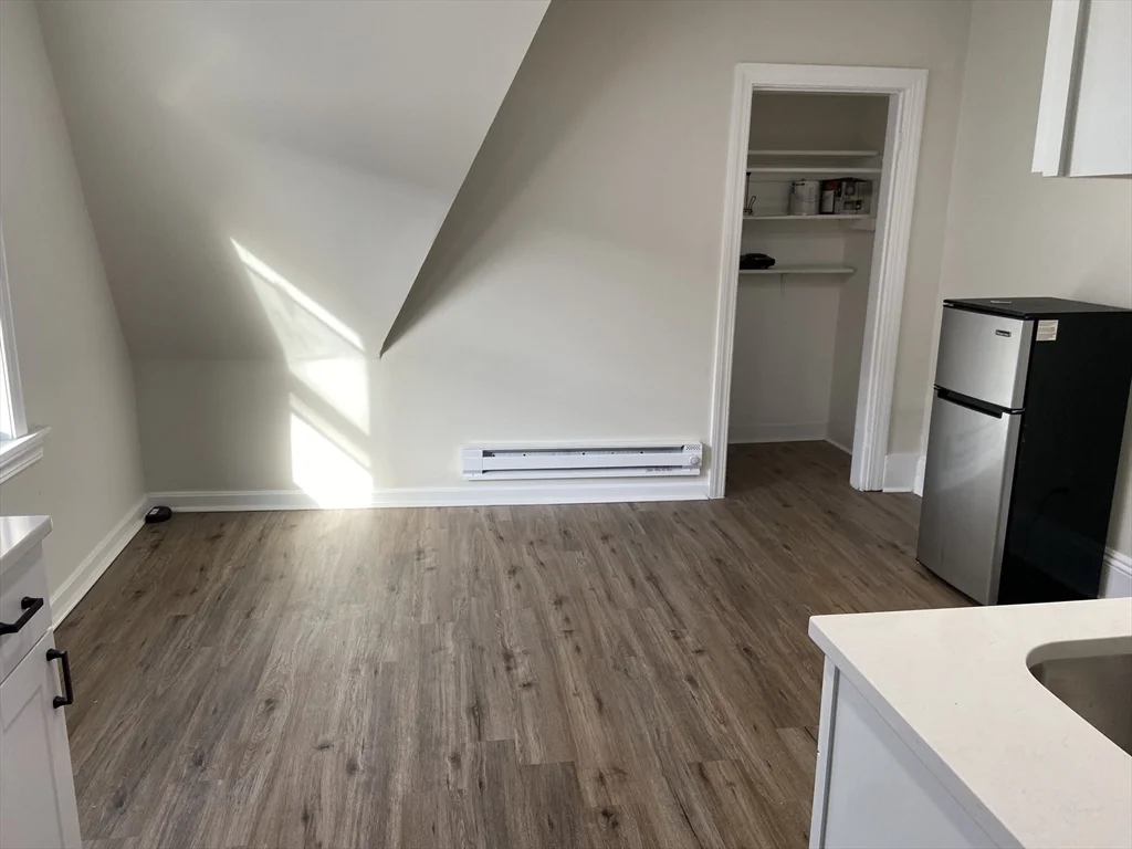 92 S Common St,, Lynn