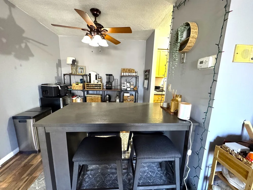 80 Walnut St, Canton