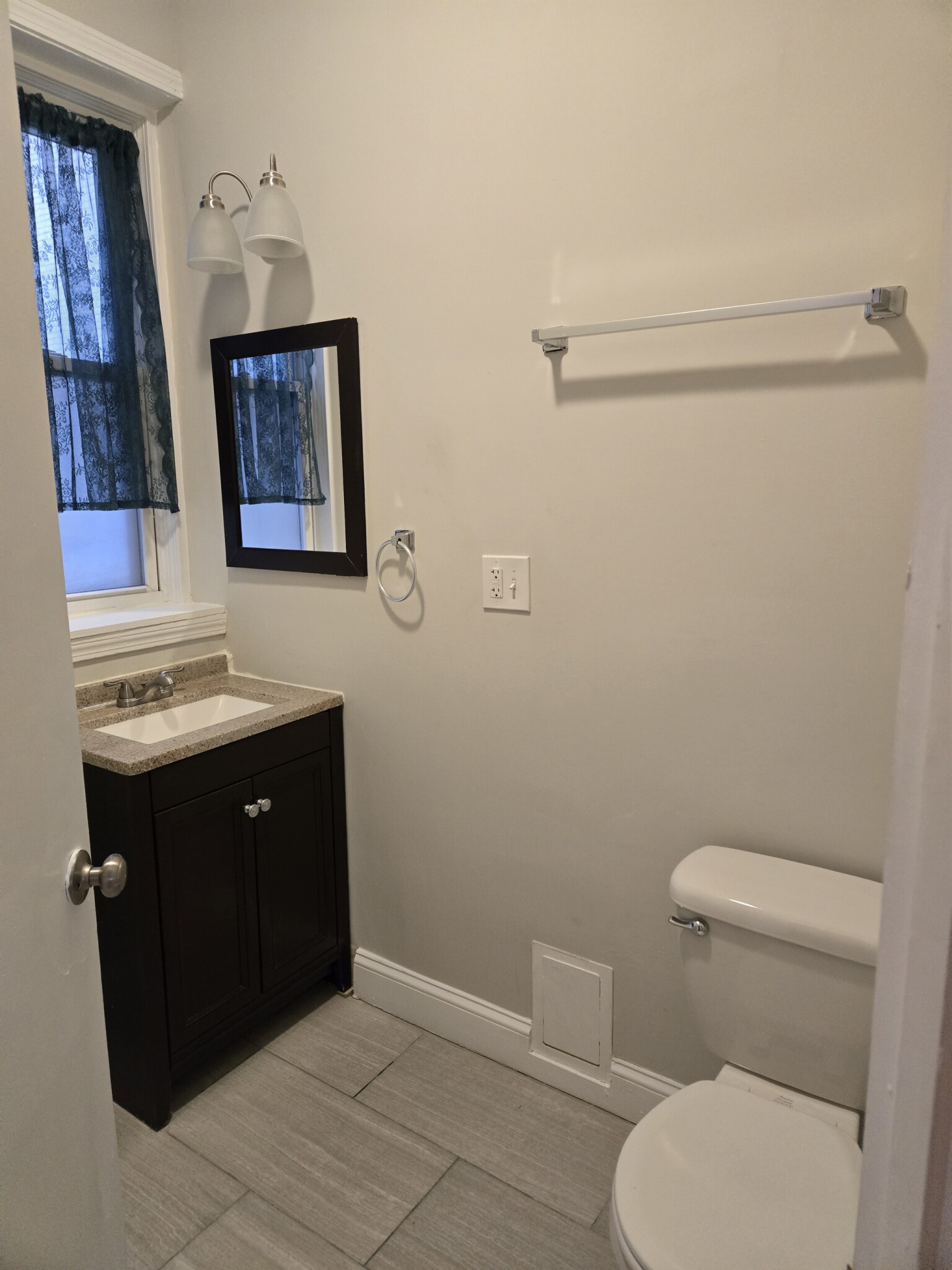 1193 Commonwealth Ave, Allston