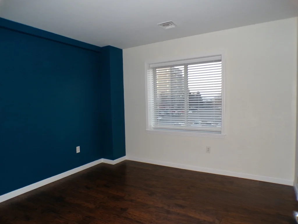 1 Cityview Ln, Quincy