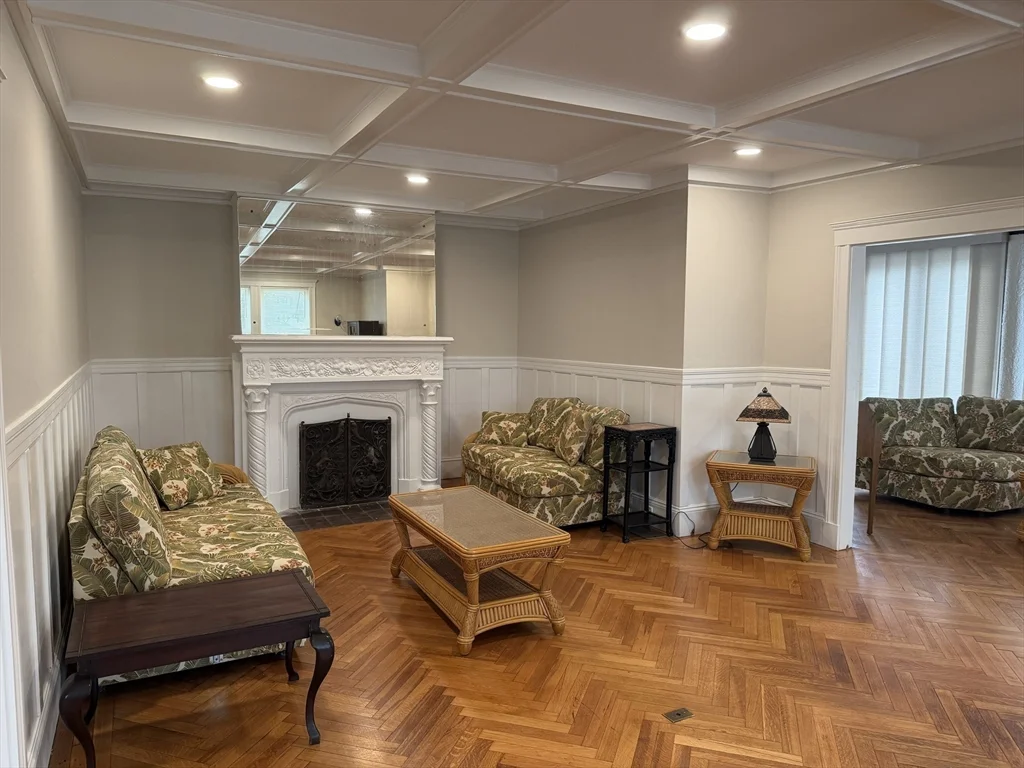 1 Arborway, Jamaica Plain