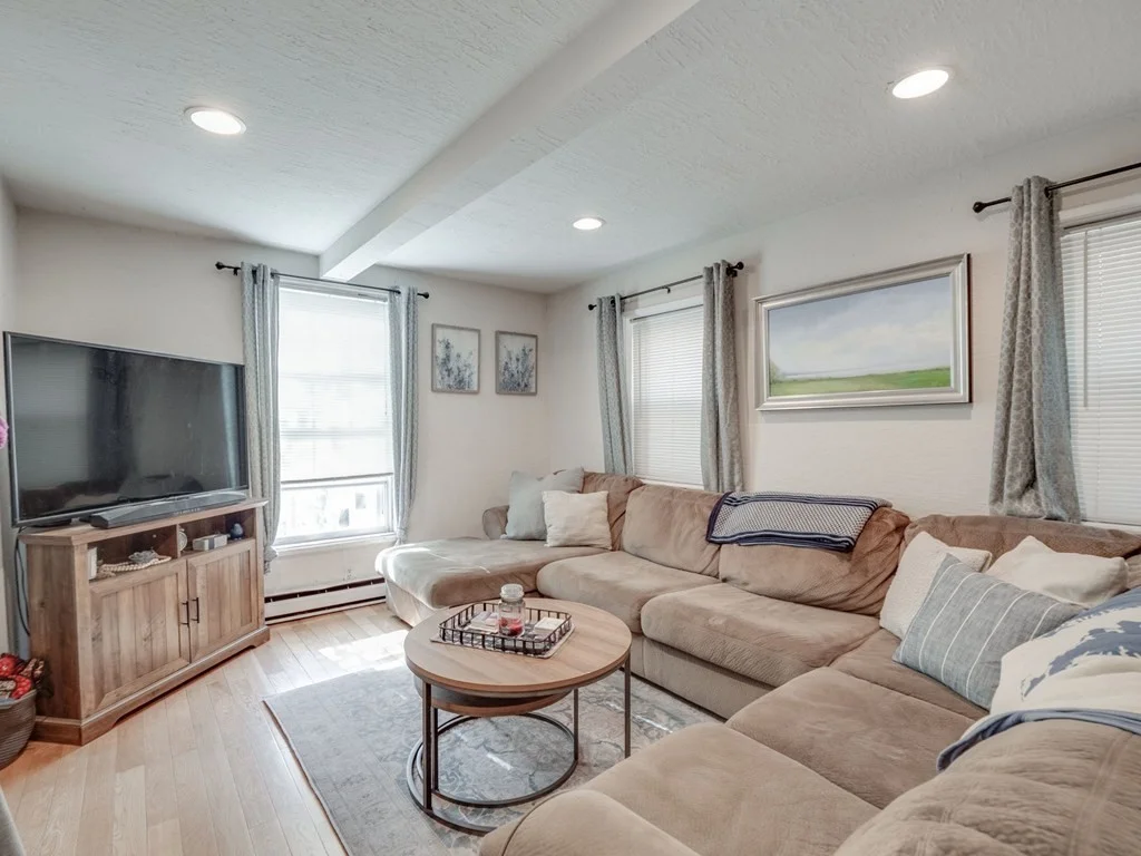 28 Mercer, South Boston's Dorchester Heights