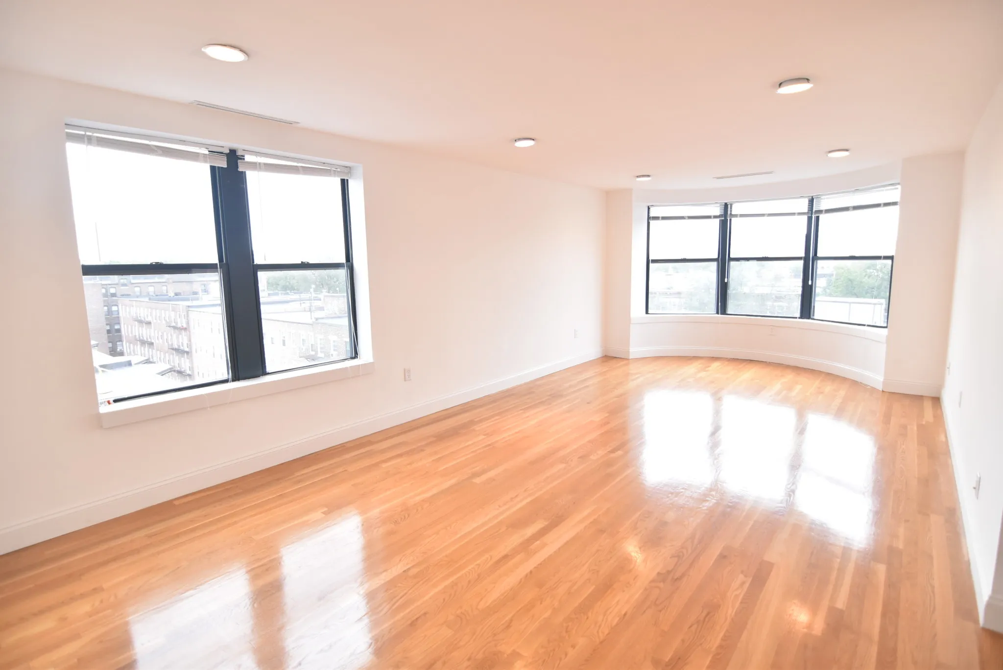 100 Jersey St, Fenway