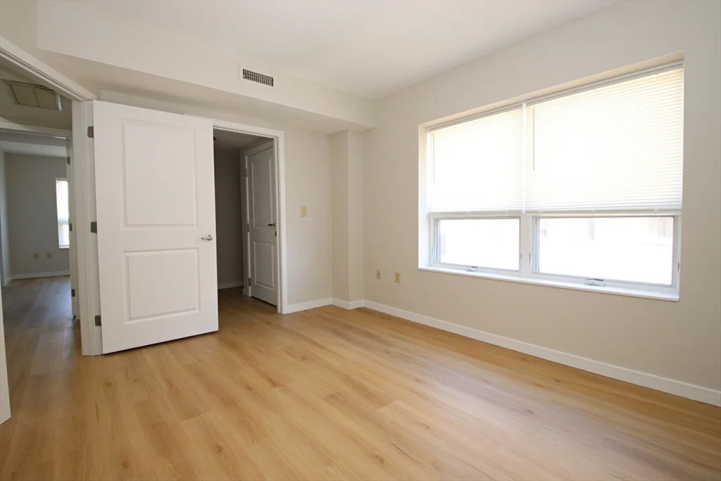 175 Cottage St, Chelsea