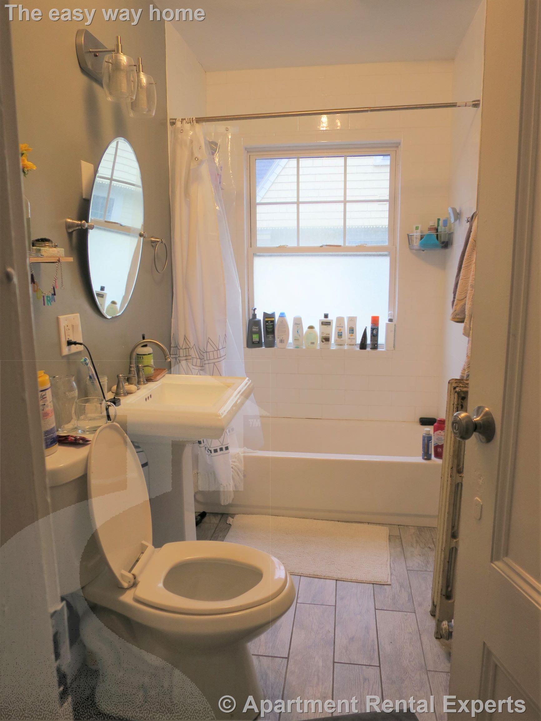 19 Putnam Ave, Harvard Square