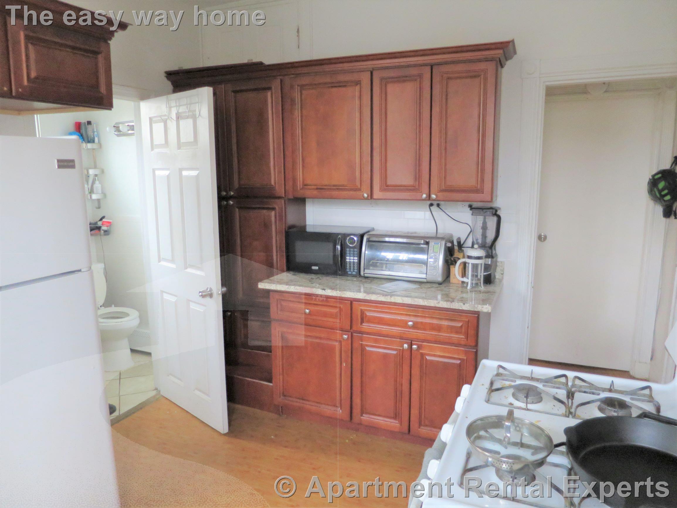 17A Putnam Ave, Harvard Square