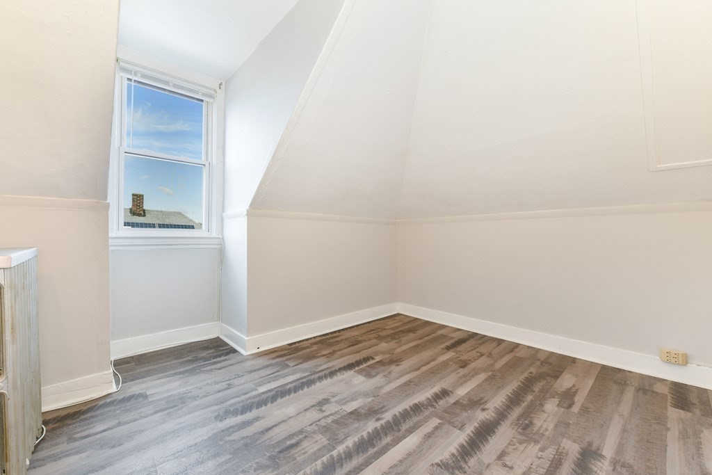 47 Appleton St, Quincy