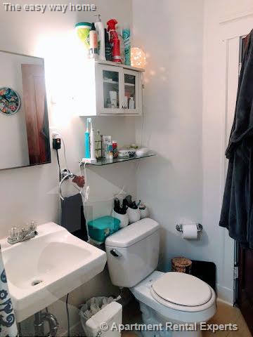 52 Foskett St, Davis Square