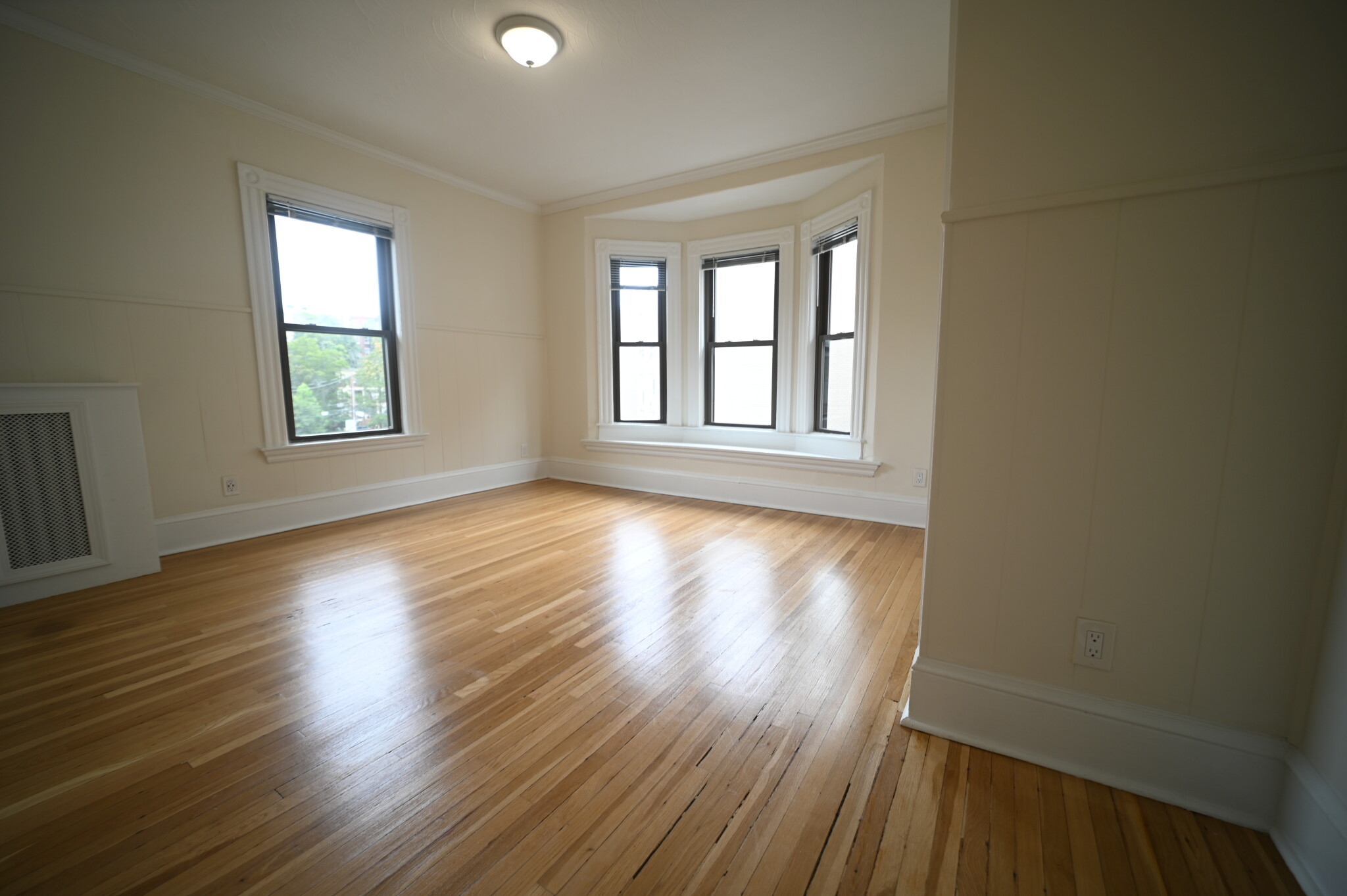 77 Lanark Rd, Brighton