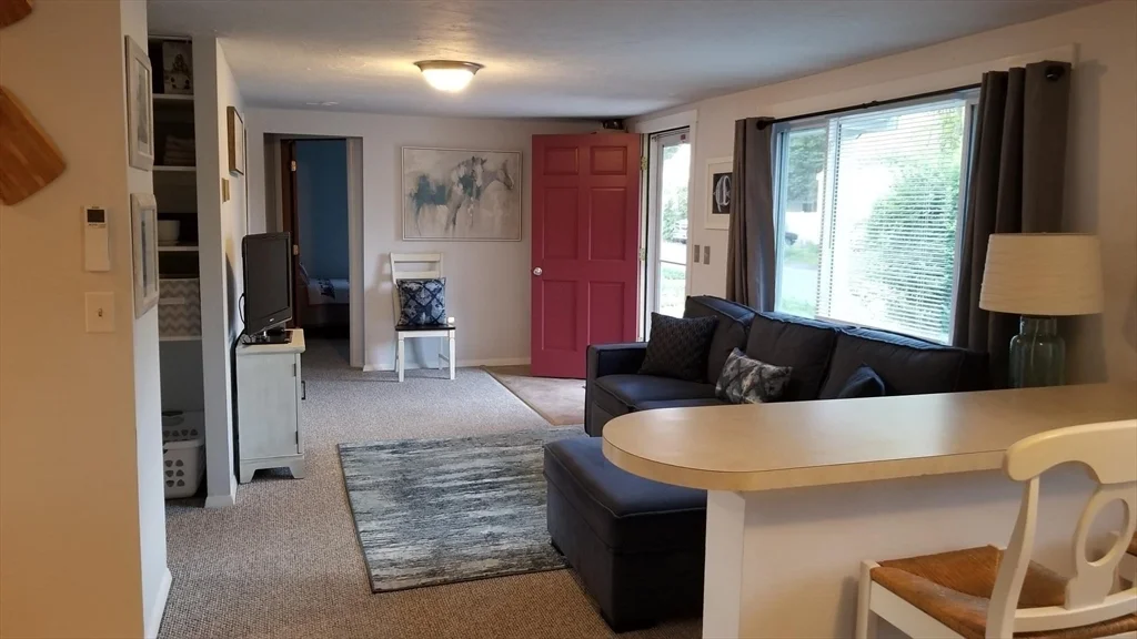 42 Union Park St, Hanson