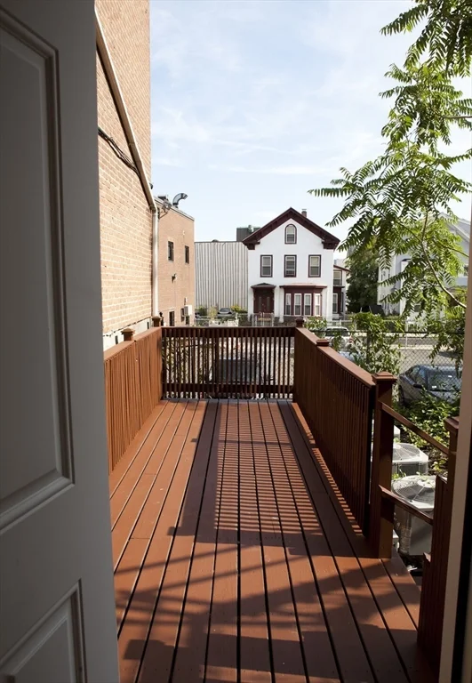 4 Kearsarge, Roxbury