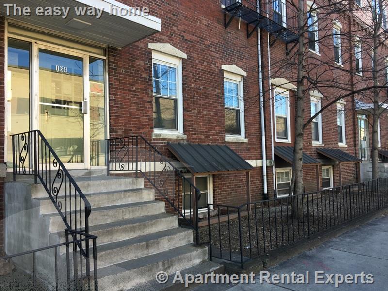 160 N Beacon St, Brighton
