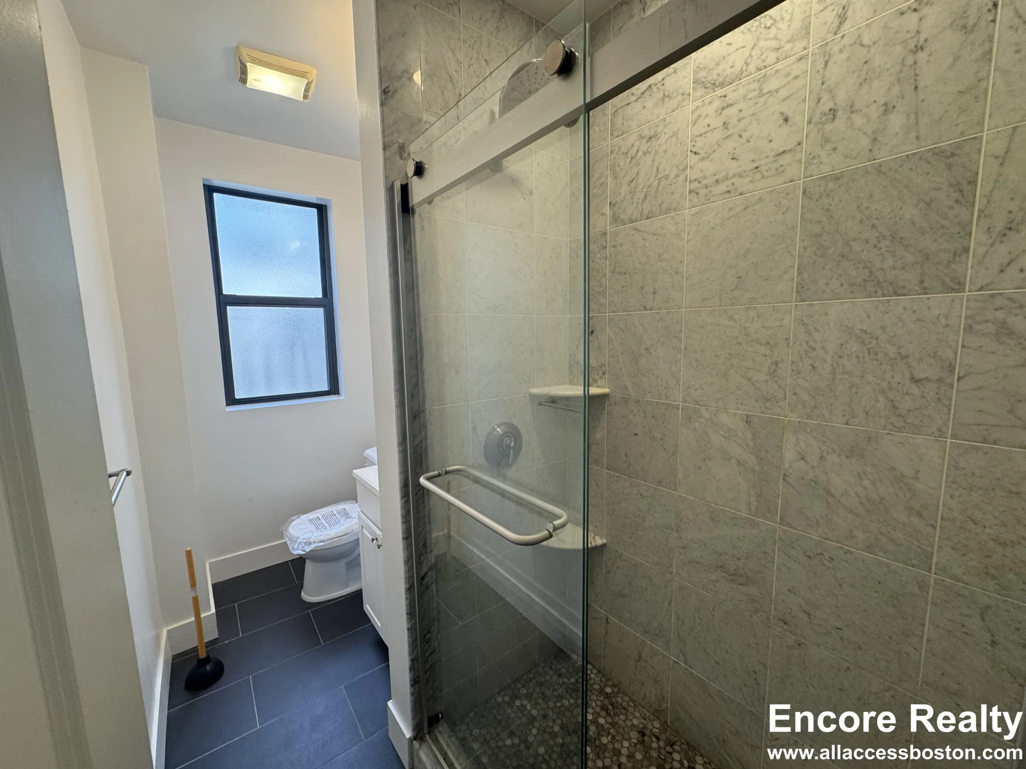 11 Peterborough St, Fenway