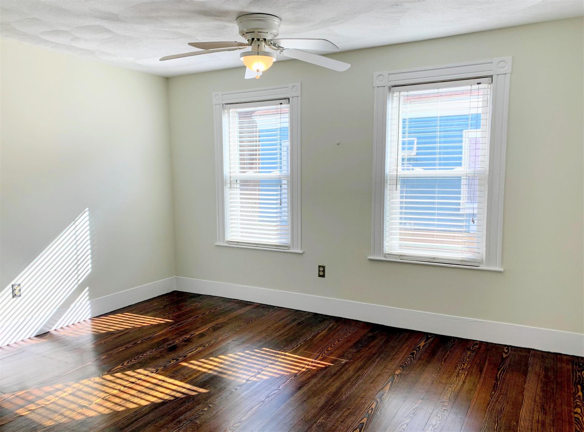 3.5 bed, 2 bath apartment for rent at 98 Bristol Rd Unit 2, Medford — photo 19 of 28