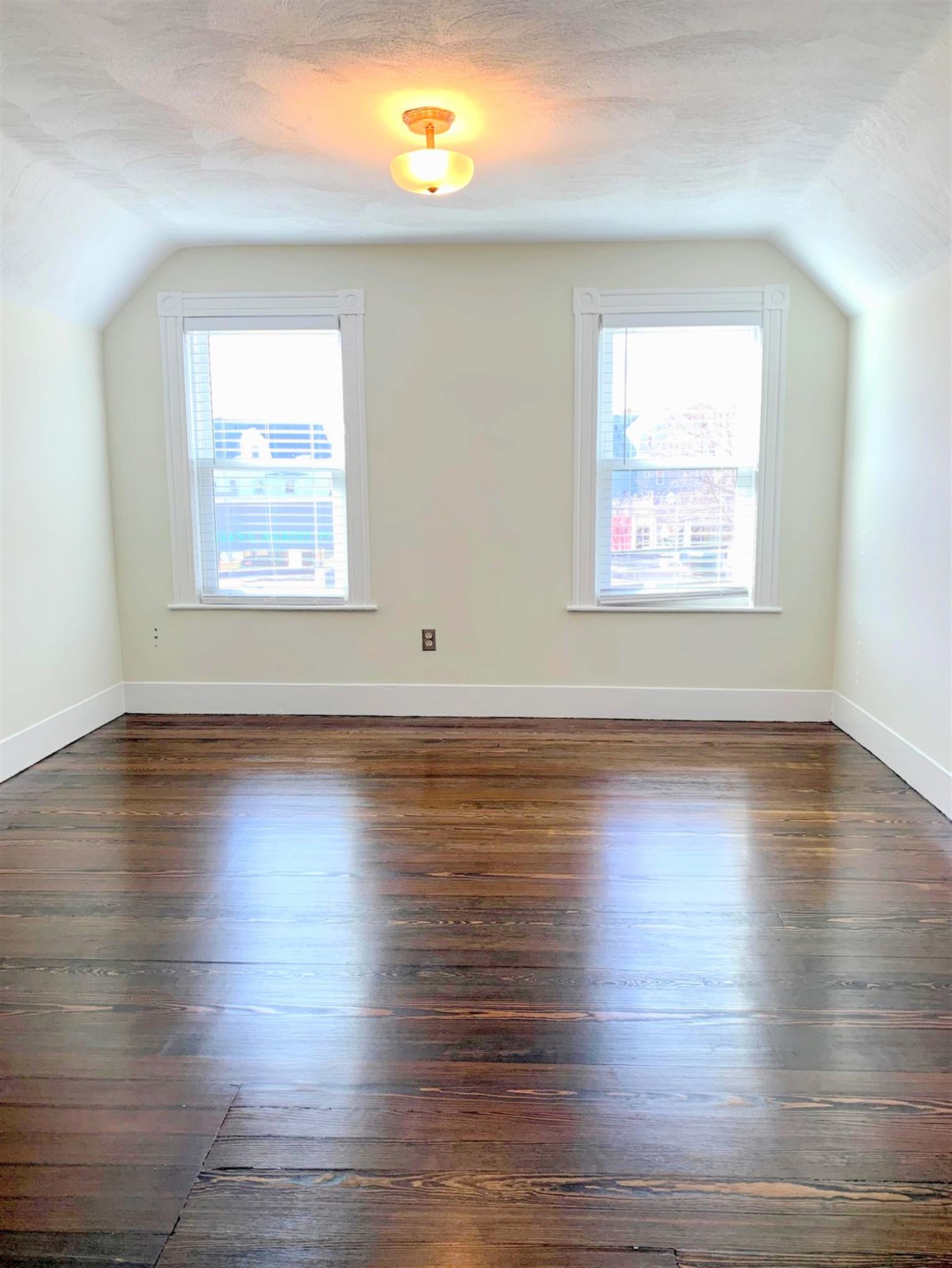 3.5 bed, 2 bath apartment for rent at 98 Bristol Rd Unit 2, Medford — photo 22 of 28