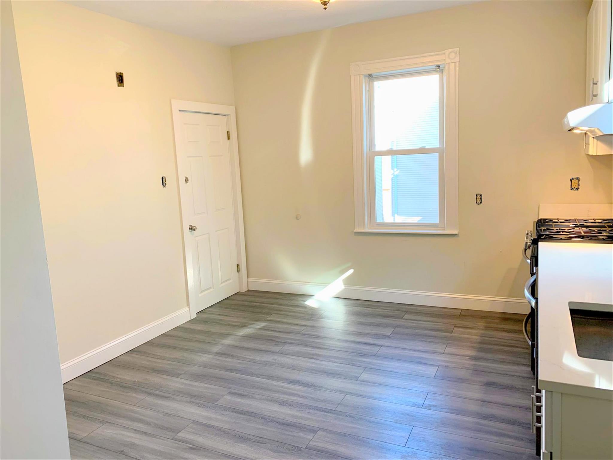 3.5 bed, 2 bath apartment for rent at 98 Bristol Rd Unit 2, Medford — photo 5 of 28