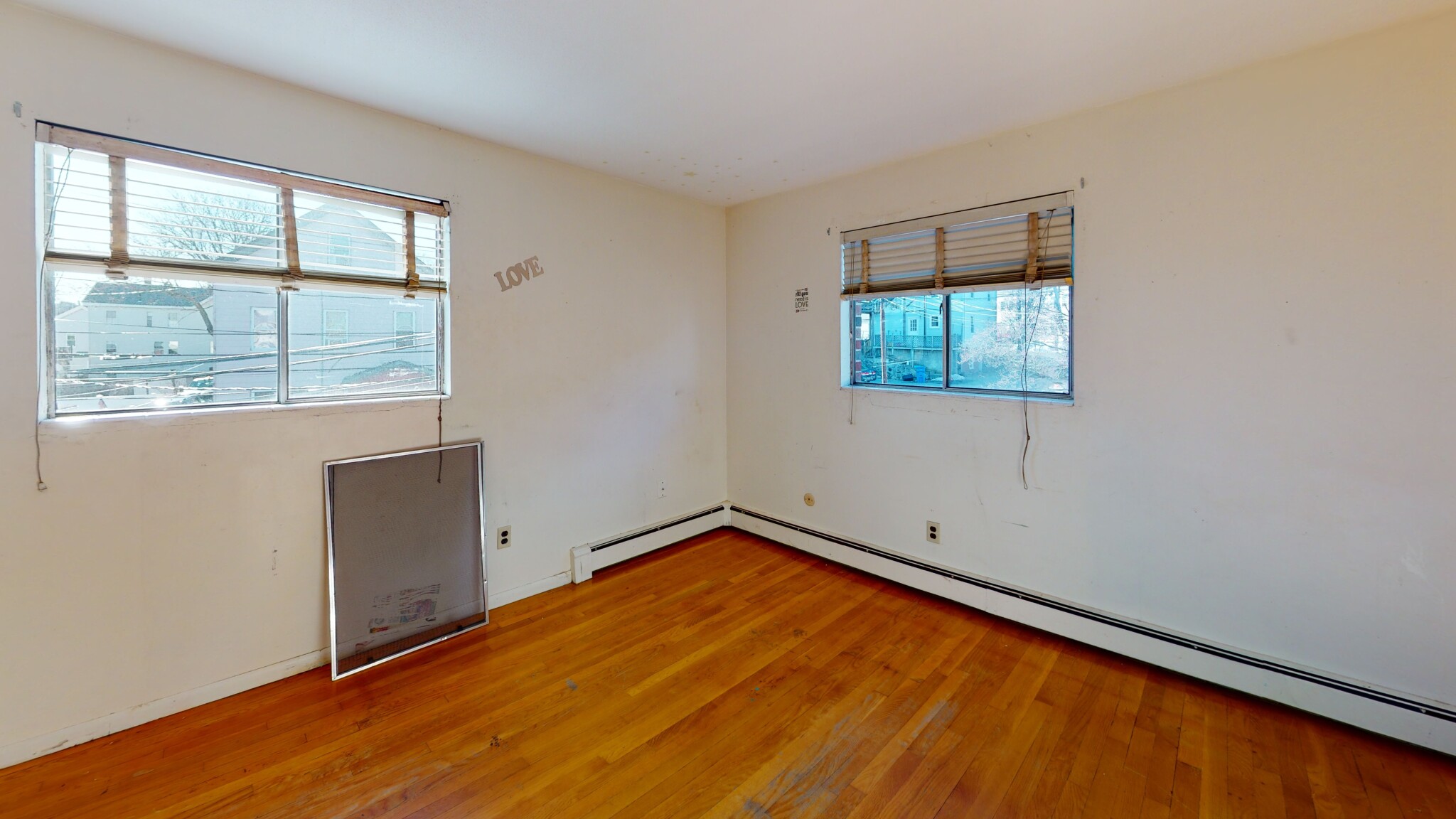 78-80 Harvard St, Banks Square