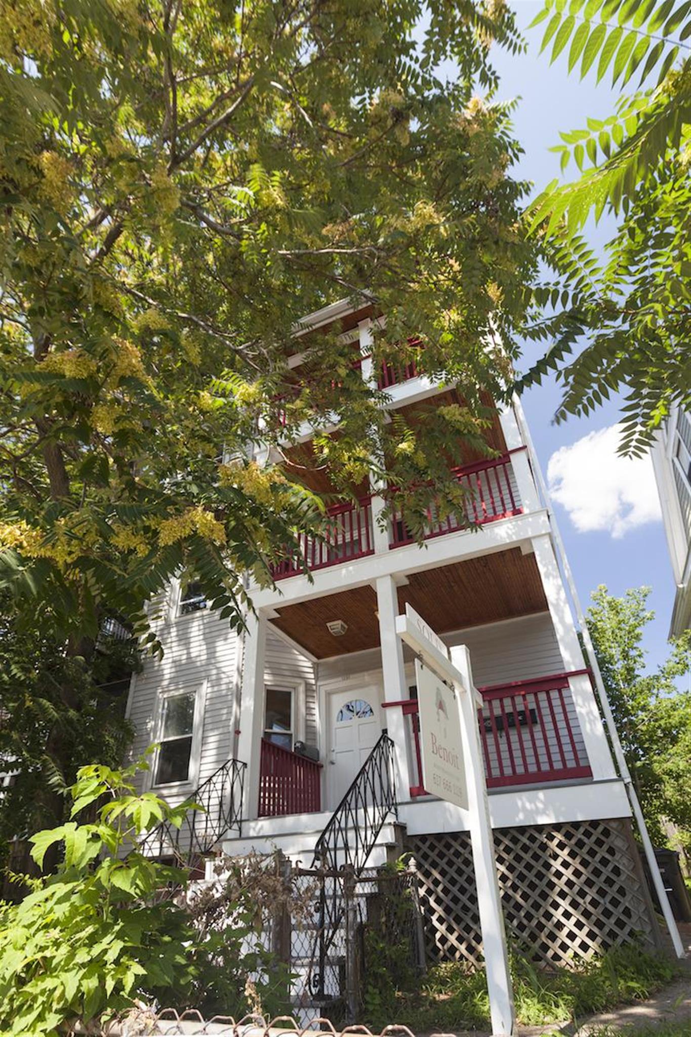 3 bed, 1 bath apartment for rent at 1249 Broadway Unit 1, Teele Square — photo 2 of 25