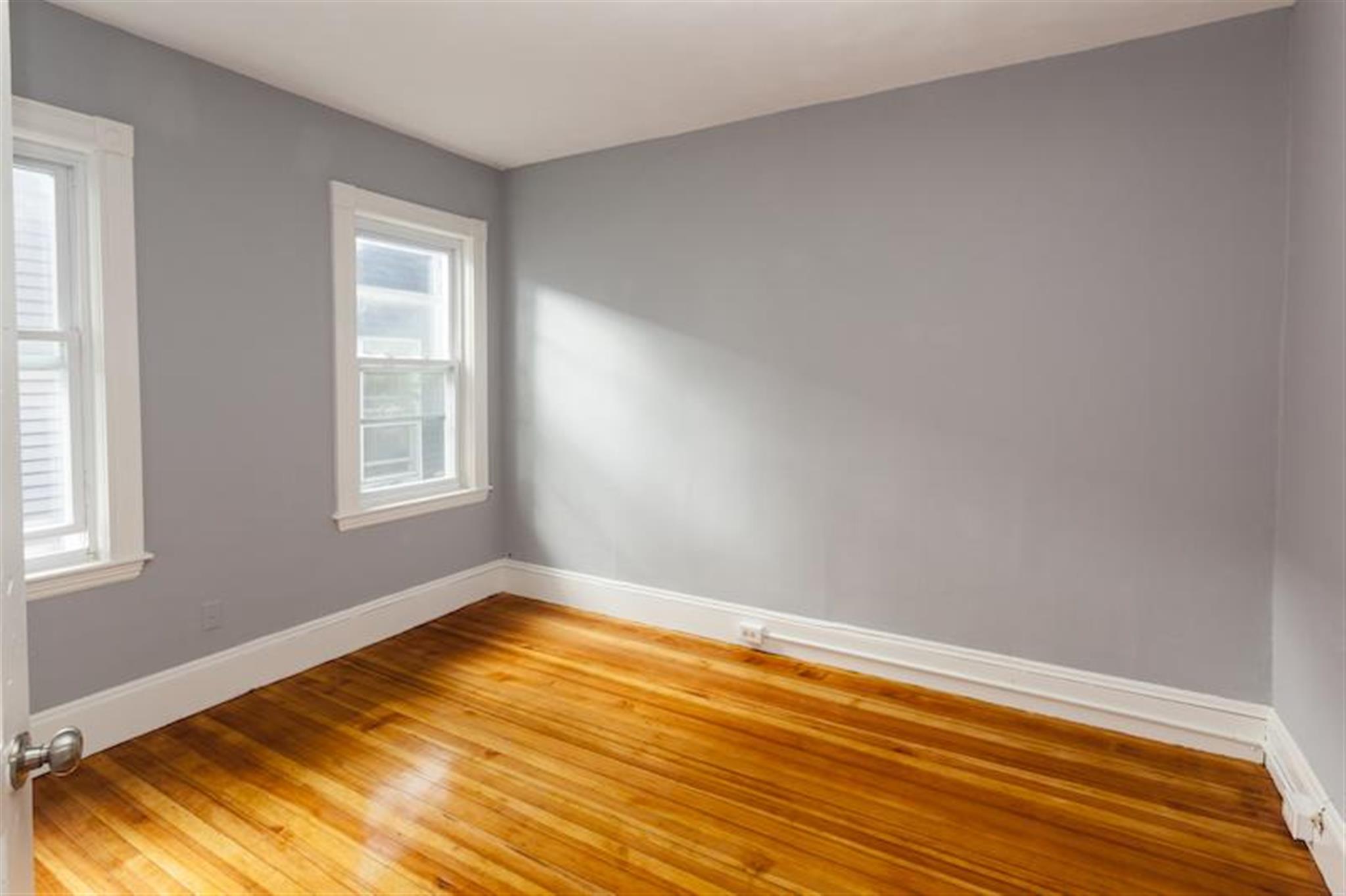 3 bed, 1 bath apartment for rent at 1249 Broadway Unit 1, Teele Square — photo 3 of 25