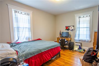 6 Belmont St, Spring Hill