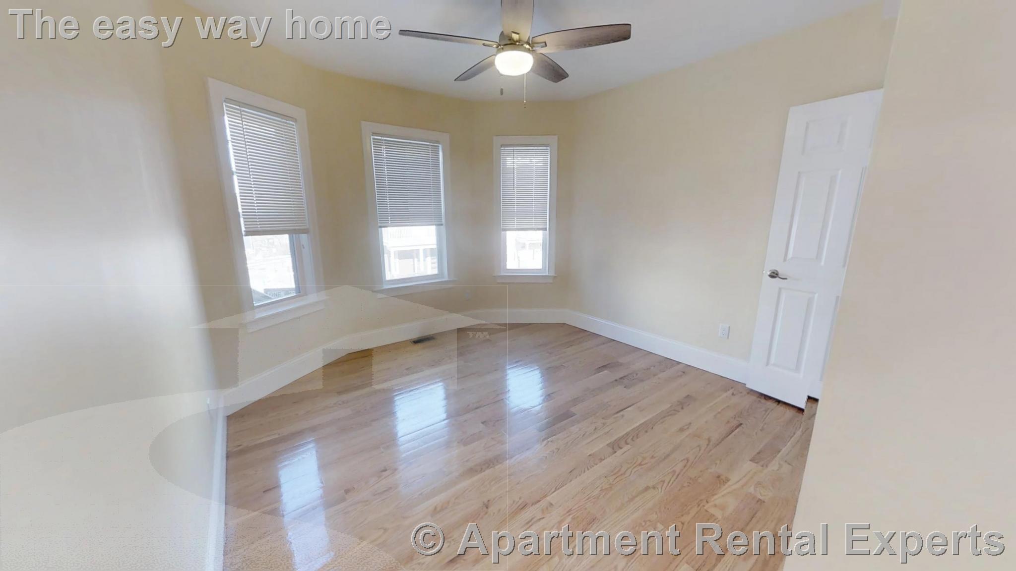 30 Cambridge Ter, Porter Square