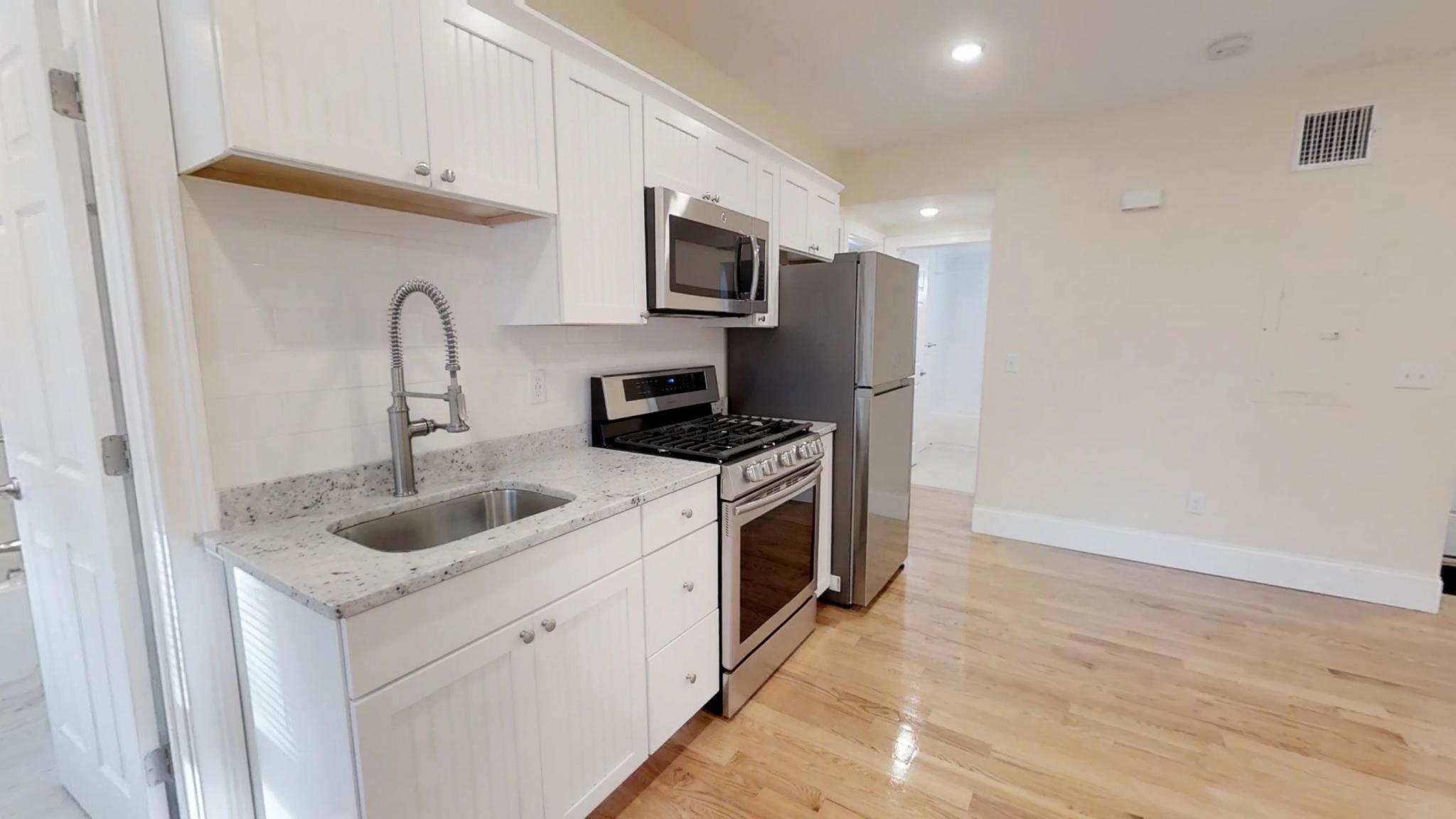 4 bed, 2 bath apartment for rent at 30 Cambridge Ter Unit 2nd, Porter Square — photo 2 of 13