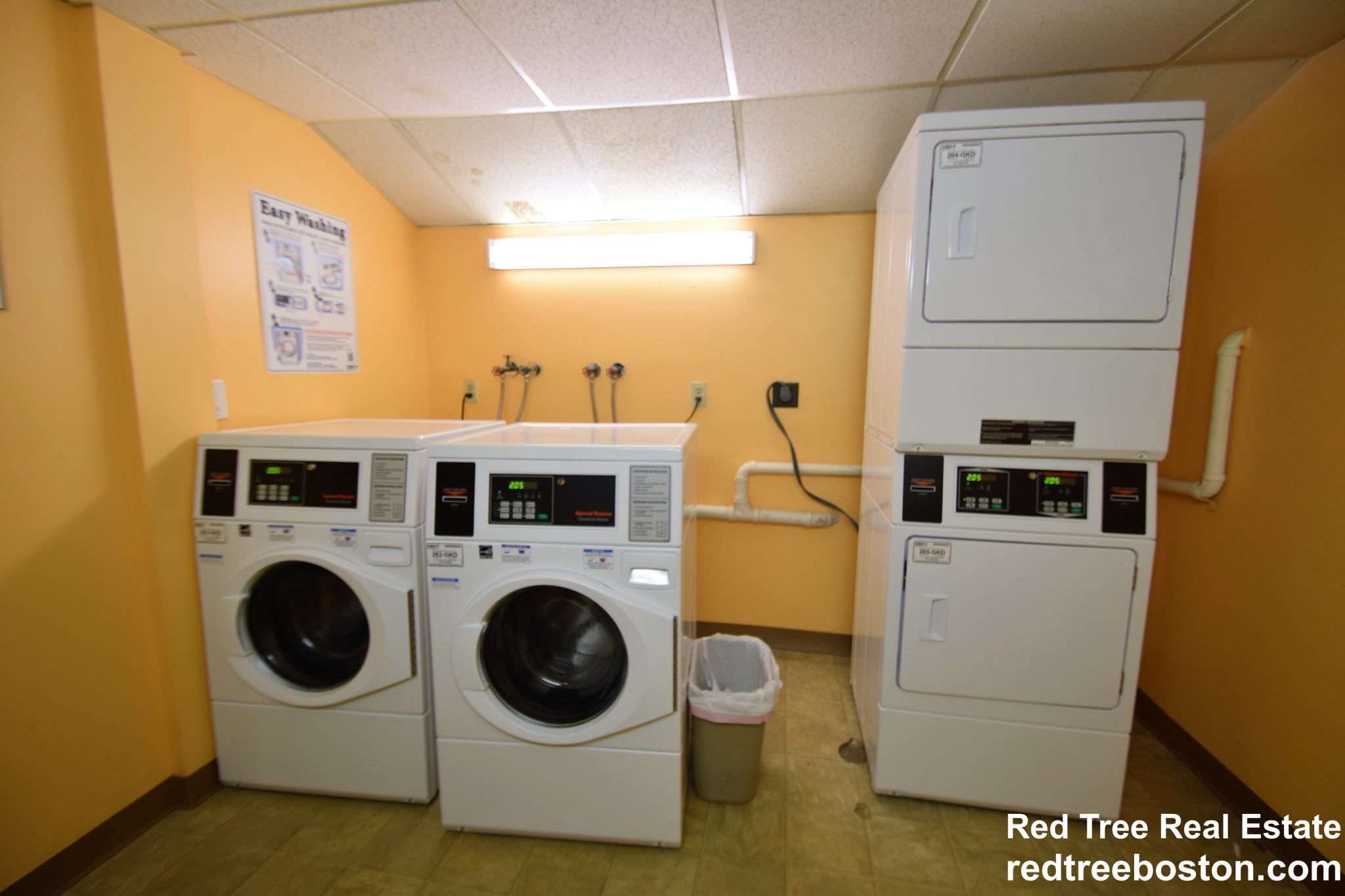 107 Queensberry St, Fenway