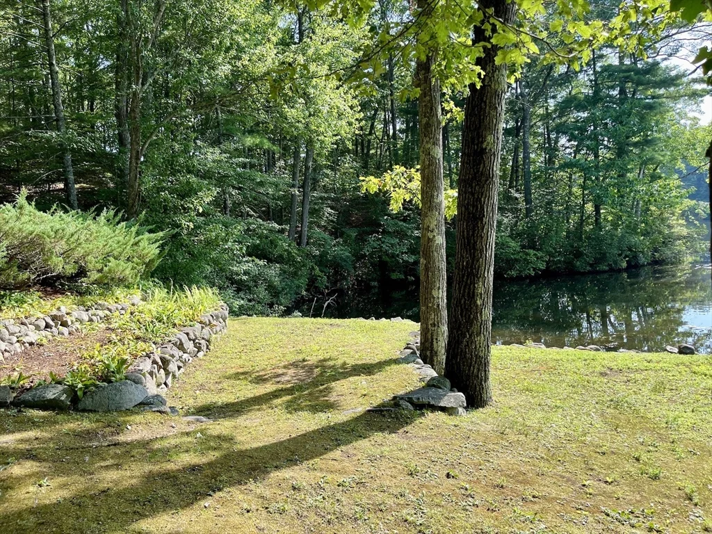 70 Beach St, Foxboro