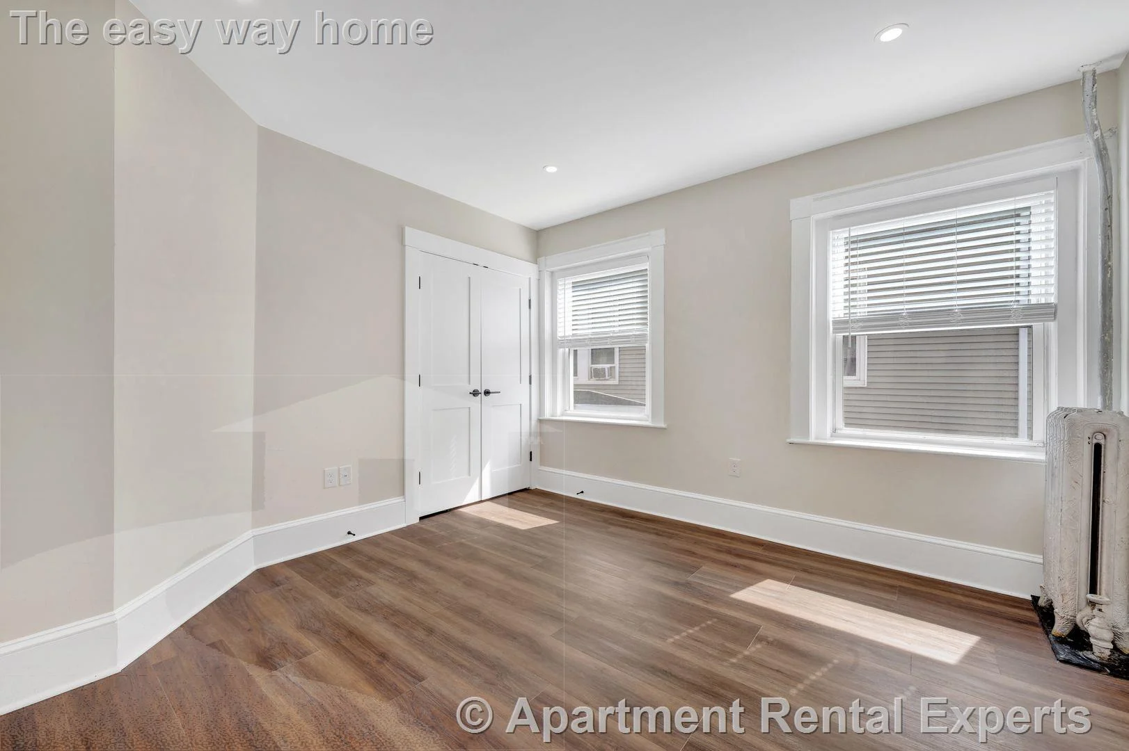 105 School St, Roxbury