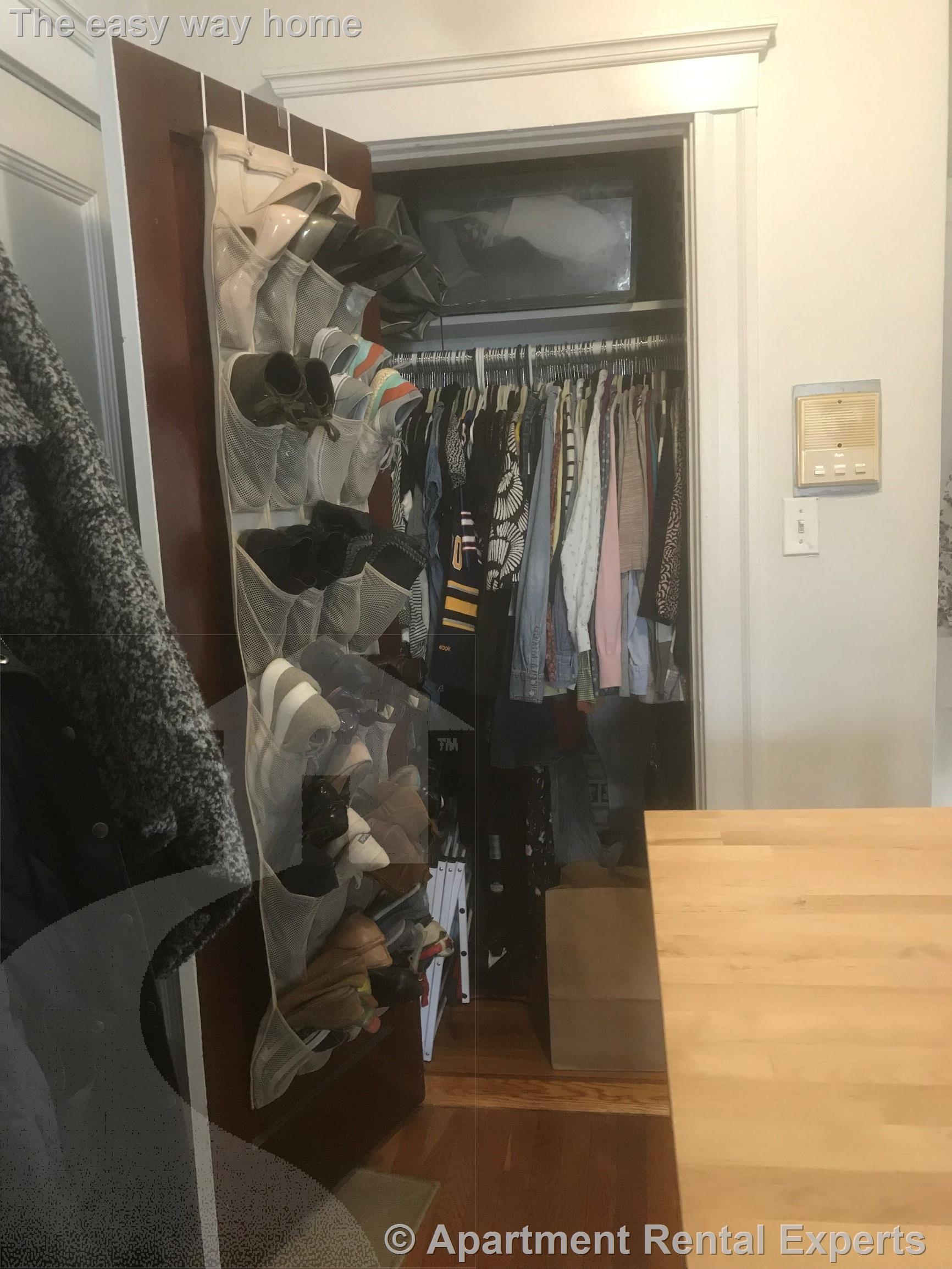 11 Gray St, Porter Square