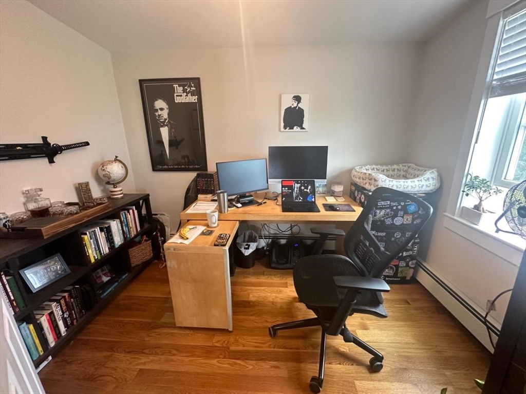 11 Babcock St, Houghs Neck