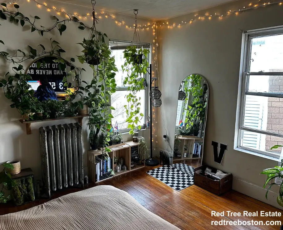 40 Hooker St, Allston