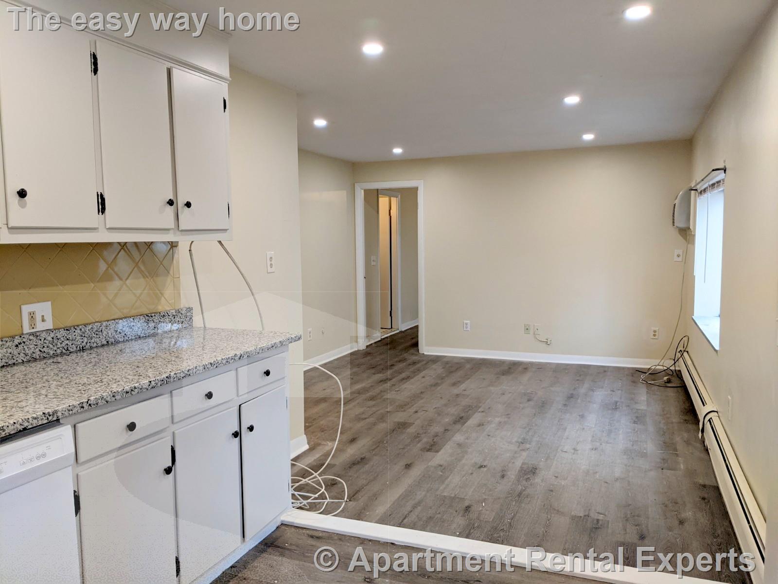 86 Newbury St, Teele Square