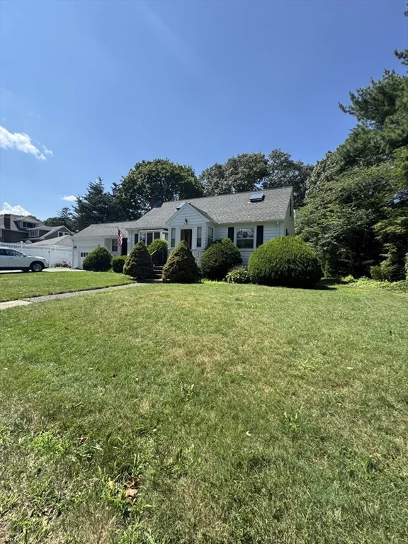 14 White Rd, Braintree