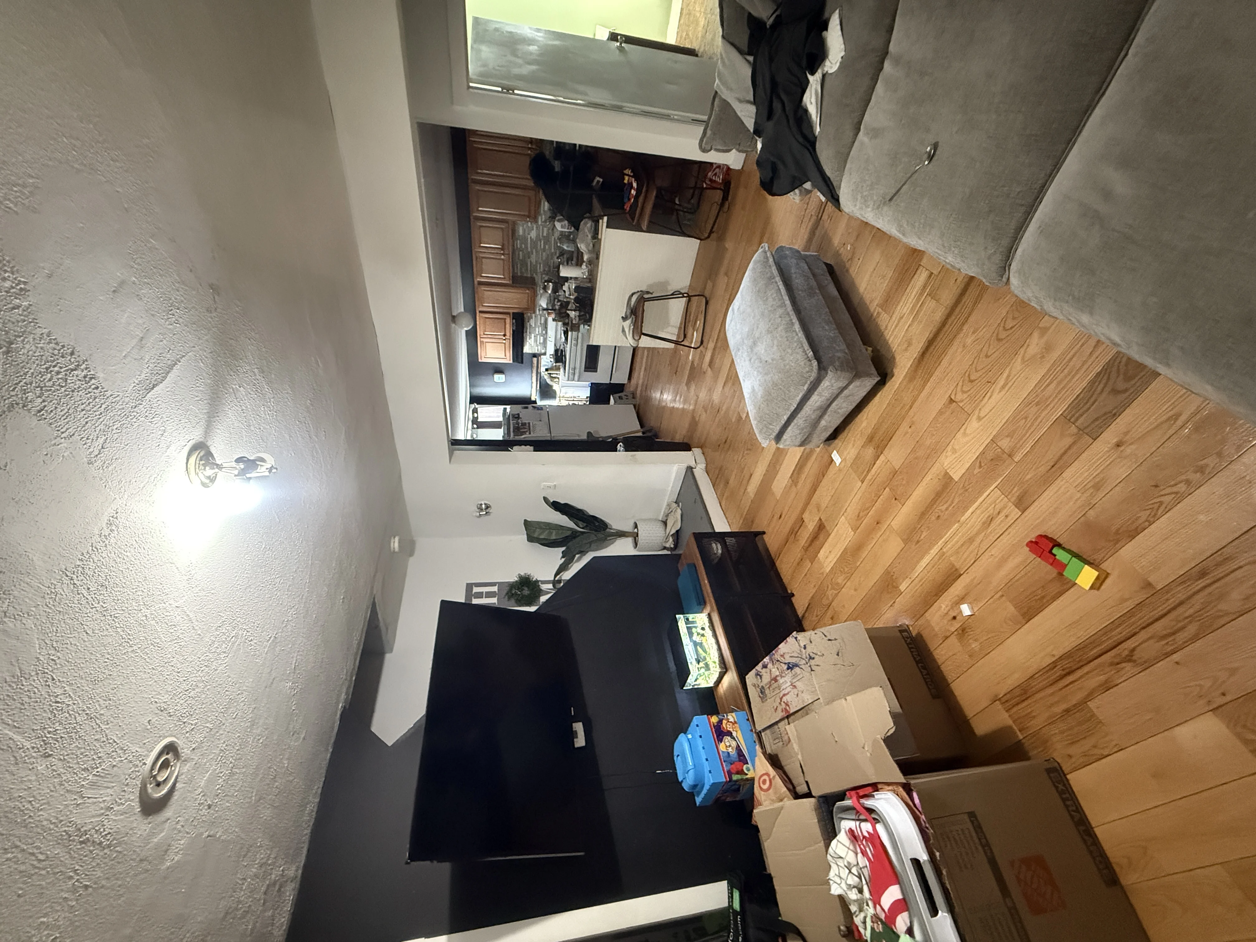 509 Medford St, Magoun Square