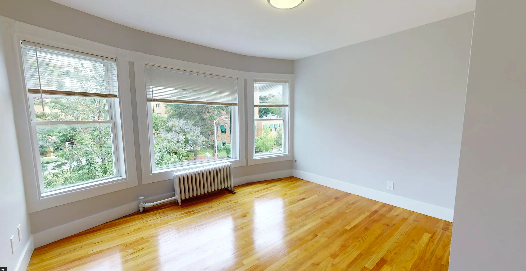 1576 Cambridgepark Dr, North Cambridge