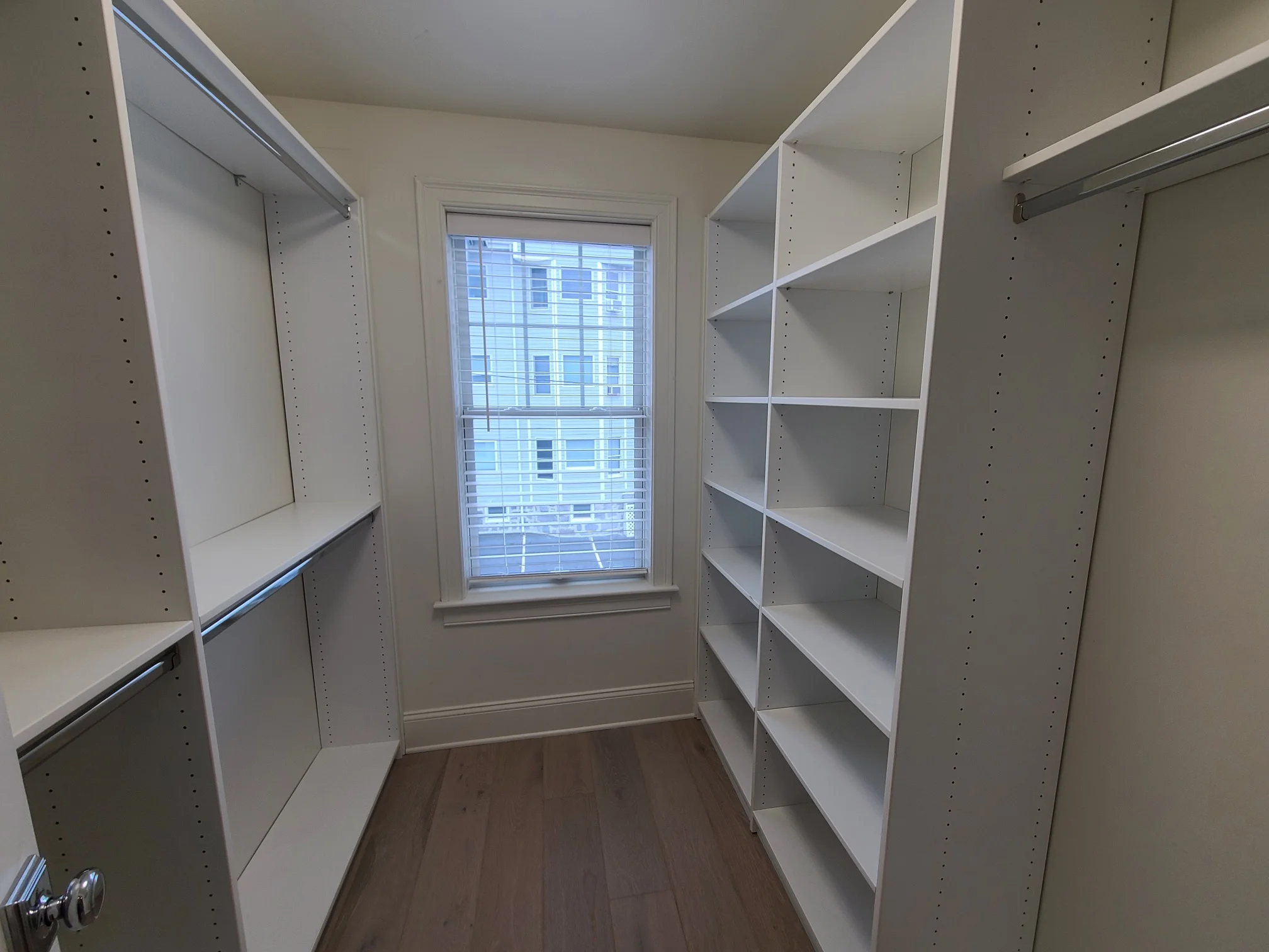 176 Winthrop Shore Dr, Winthrop