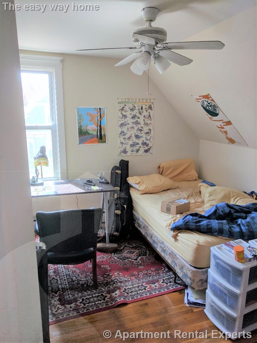 60 Walden St, Porter Square