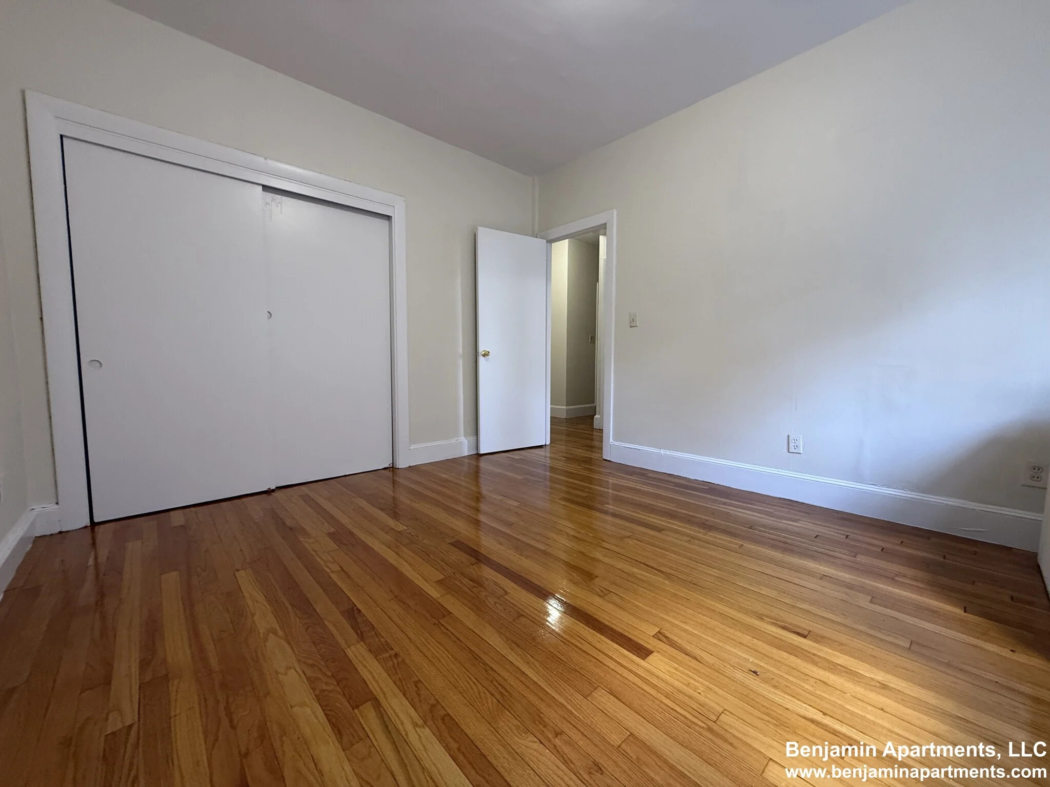 33 Lancaster Ter, Corey Hill