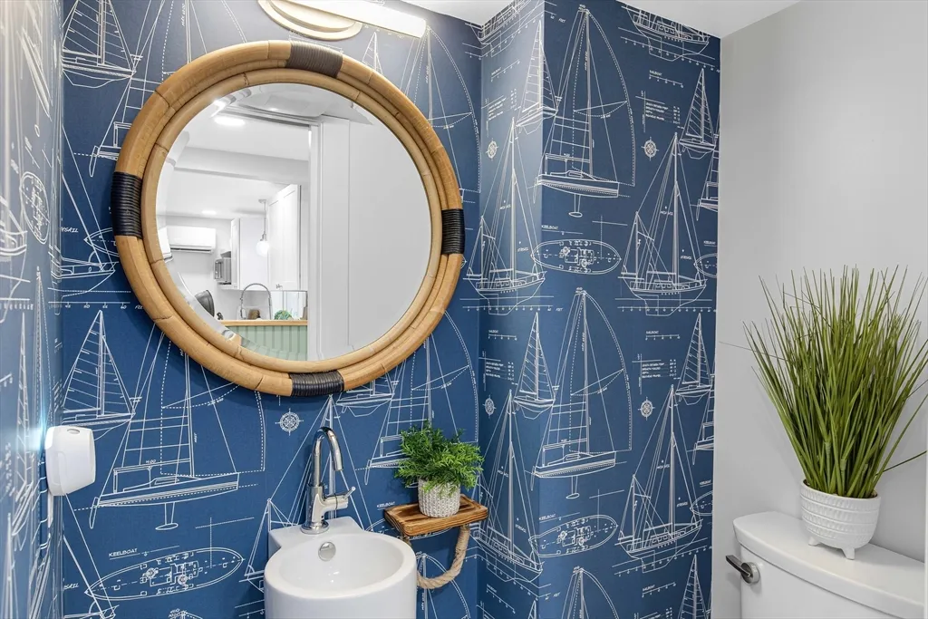 7 Summer St, Newburyport